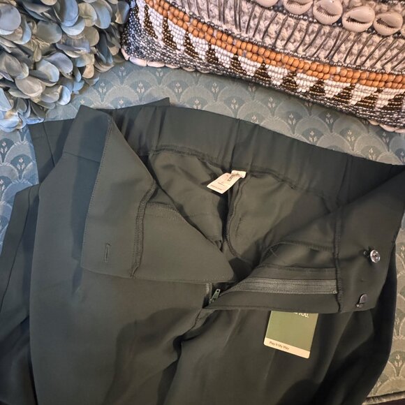 High Waisted Side Pocket Solid Work Tapered Pants - Picture 10 of 11